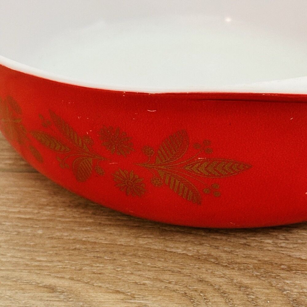 VTG Pyrex Golden Red Poinsettia LID 2.5 Qt Oval Casserole 045 Christmas Promo - Picture 12 of 16